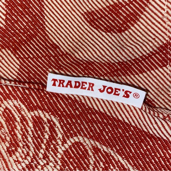 Trader Joe’s Red Canvas Cloth Logo Reusable Grocery Food Tote Bag - Picture 6 of 7